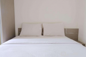 Comfy 2BR Apartment at Parahyangan Residence By Travelio